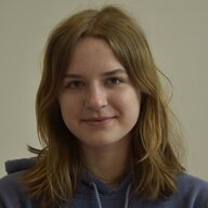 Porträtfoto von Nora Jahnke Porträtfoto von Nora Jahnke