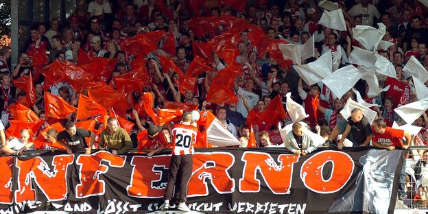 Rechtsextreme Fans Rechtsextreme Fans