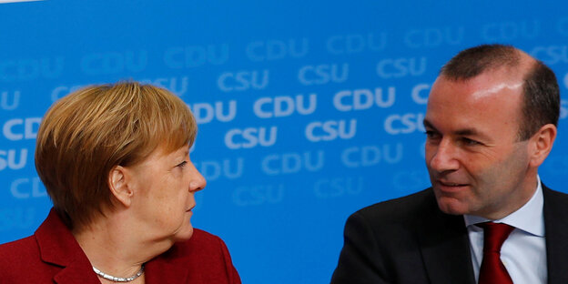 Angela Merkel und Manfred Weber im Profil Angela Merkel und Manfred Weber im Profil