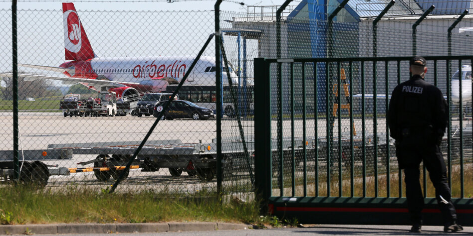 Zivilcourage gegen Abschiebepolitik: Kein Abflug für Abschiebungen