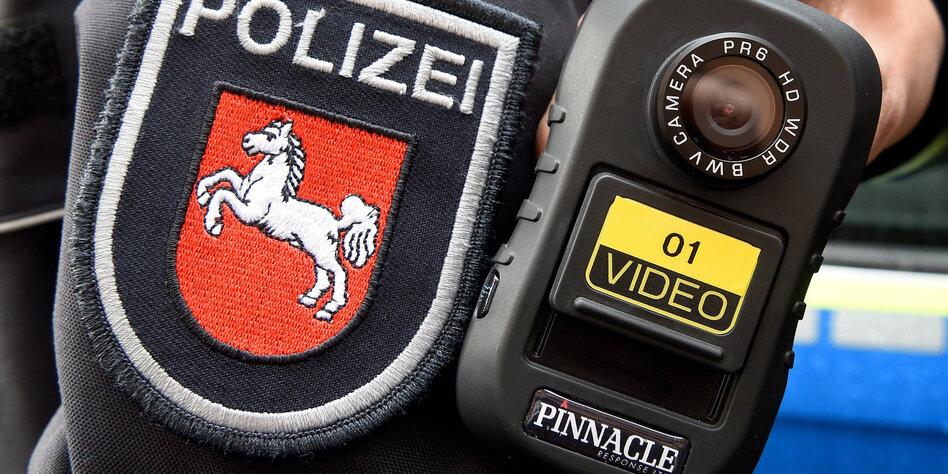 Schärferes Polizeigesetz in Niedersachsen: Der Feind in meinem Bett