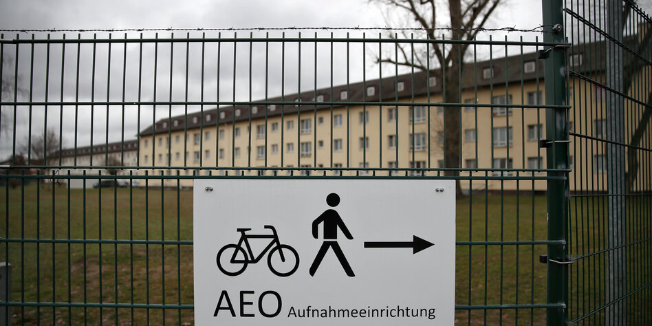 Abschiebezentrum