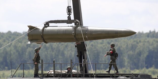 Russische Rakete vom Typ iskander Russische Rakete vom Typ iskander