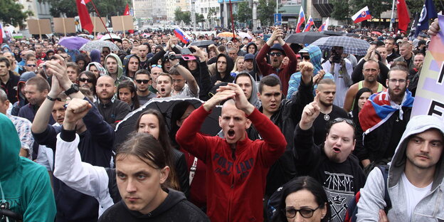 Slowaken bei Protest gegen Einwanderer Slowaken bei Protest gegen Einwanderer