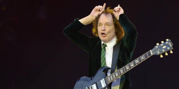 ACDC-Musiker Angus Young beim Konzert in Hannover ACDC-Musiker Angus Young beim Konzert in Hannover