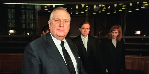 Schalck-Golodkowski im Januar 1996 im Gerichtssaal Schalck-Golodkowski im Januar 1996 im Gerichtssaal