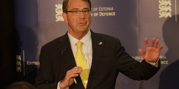 Ashton Carter