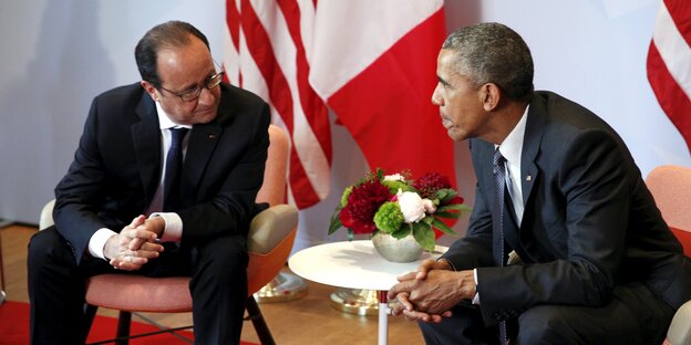 Hollande und Obama im Gespräch Hollande und Obama im Gespräch