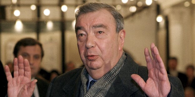 Jewgenij Primakow im Jahre 1999. Jewgenij Primakow im Jahre 1999.