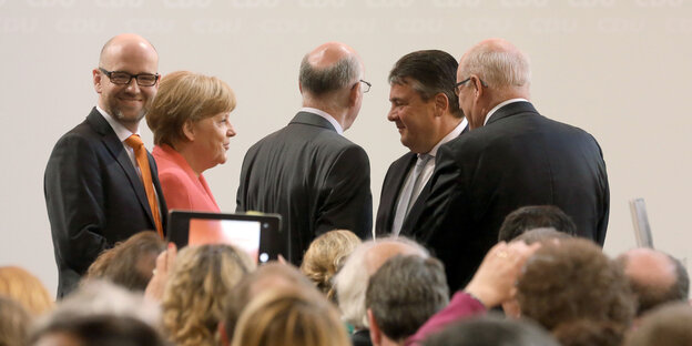 Peter Tauber, Angela Merkel, Norbert Lammert, Sigmar Gabriel und Volker Kauder. Peter Tauber, Angela Merkel, Norbert Lammert, Sigmar Gabriel und Volker Kauder.