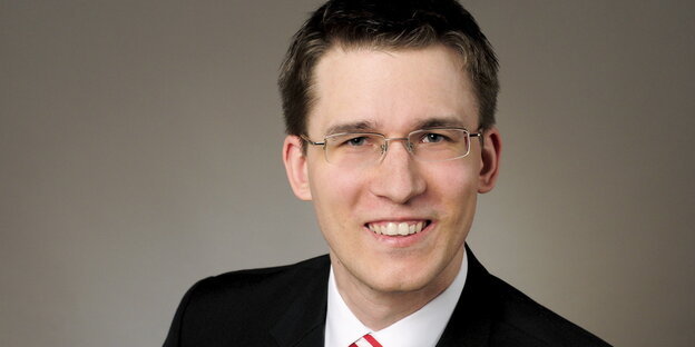 Der Anwalt Mathias Grasel Der Anwalt Mathias Grasel