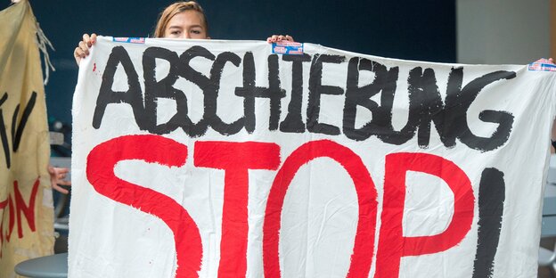 Protest gegen Abschiebungen Protest gegen Abschiebungen