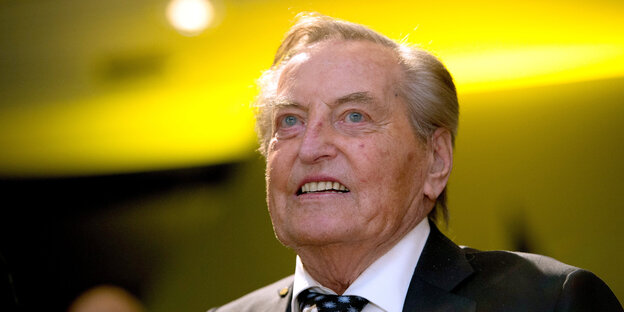 Profil von Gerhard Mayer-Vorfelder Profil von Gerhard Mayer-Vorfelder