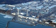 Luftbild des Atomkraftwerks in Fukushima