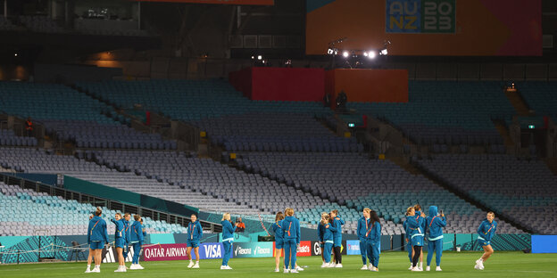 The Aussies visit the stadium: Australia's footballers in the World Cup arena in Sydney.