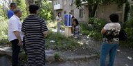 Wähler in Donezk