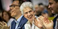 Marie-Agnes Strack-Zimmermann, (FDP), klatscht beim Europaparteitag der Liberalen