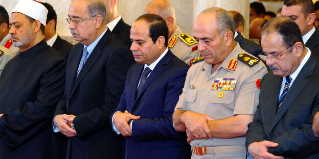 Ägyptens Präsident al-Sisi am ersten Tag des Opferfestes in Kairo. Ägyptens Präsident al-Sisi am ersten Tag des Opferfestes in Kairo.