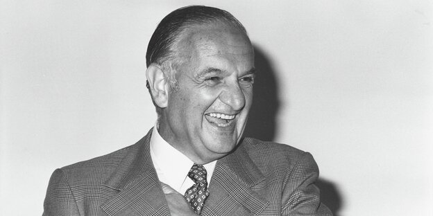 Alfredo Grosser