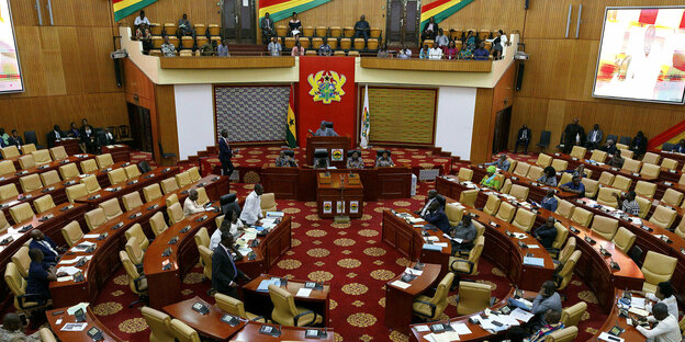 Blick in den Sitzungssaal des Ghanaischen Parlaments