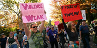 Frauen protestieren gegen Gewalt