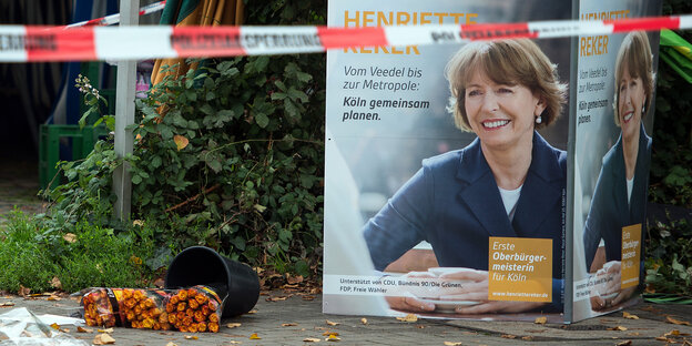Ort des Attentats. Blumen und Absperrband. Ort des Attentats. Blumen und Absperrband.