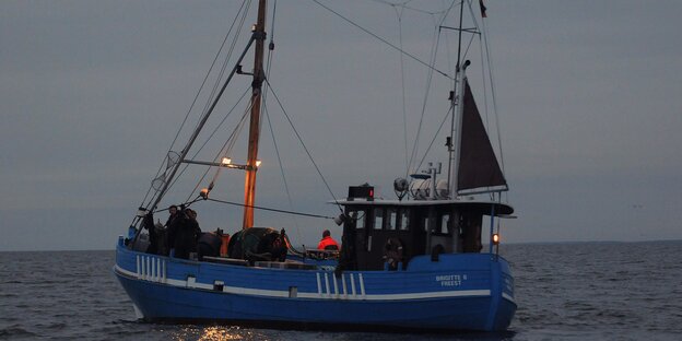 Fischkutter auf der Ostsee Fischkutter auf der Ostsee