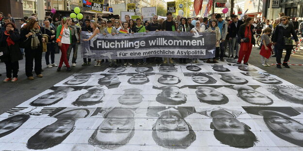 Demonstration für ein menschliches Asylrecht in Wien Demonstration für ein menschliches Asylrecht in Wien