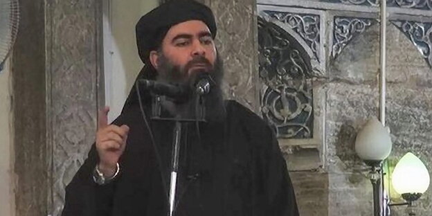 Videoausschnitt von einer Rede al-Baghdadis Videoausschnitt von einer Rede al-Baghdadis