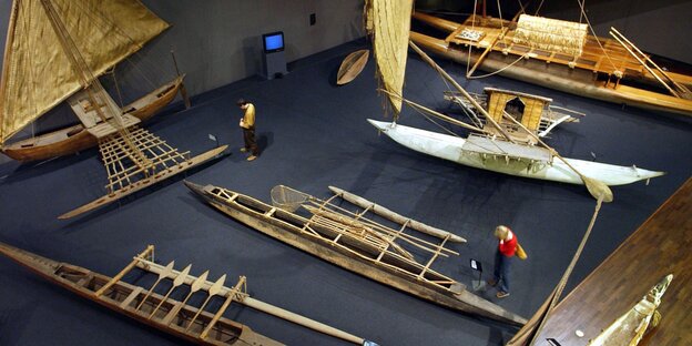 Südseeboote im Museum Südseeboote im Museum