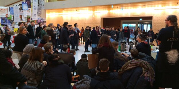 Hilfskräfte streiken an der Uni Frankfurt Hilfskräfte streiken an der Uni Frankfurt