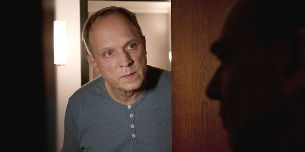 Ulrich Tukur in einer "Tatort"-Szene Ulrich Tukur in einer "Tatort"-Szene