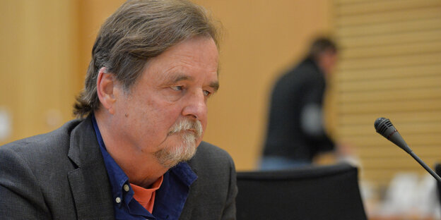 Helmut Roewer Helmut Roewer