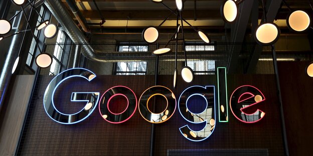 das bunte Logo von Google das bunte Logo von Google