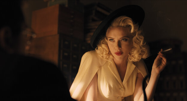 Scarlett Johansson raucht Scarlett Johansson raucht