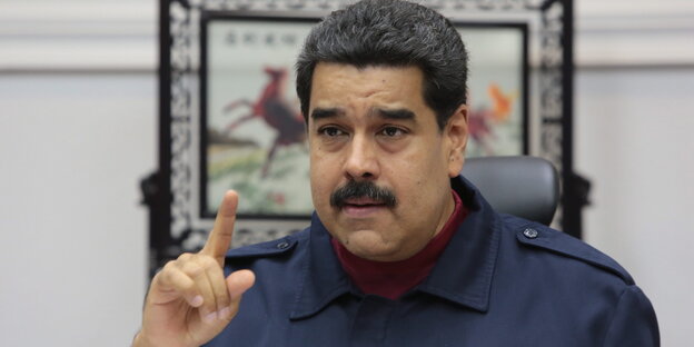Nicolas Maduro: Veto mit Rückendeckung des loyalen Obersten Gerichtshofes Nicolas Maduro: Veto mit Rückendeckung des loyalen Obersten Gerichtshofes