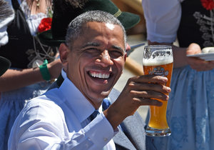 Obama mit Bier