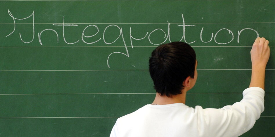 Zum Integrationskurs Verpflichtet Arbeitsamt Spielt Lesepate Tazde