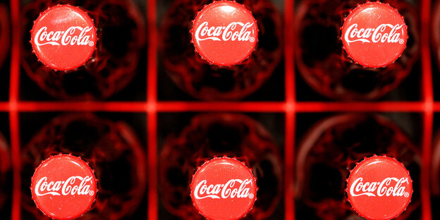 Coca-Cola-Flaschen von oben Coca-Cola-Flaschen von oben