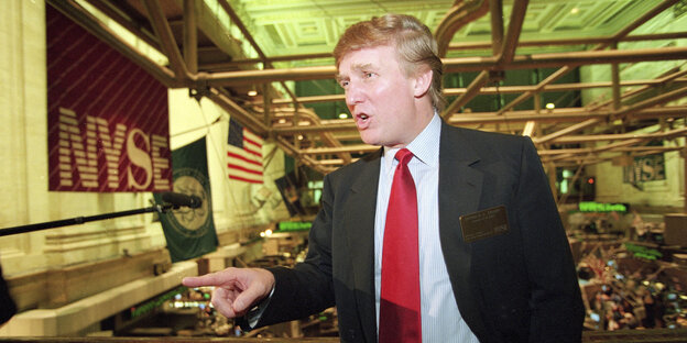 Donald Trump an der New Yorker Börse 1995 Donald Trump an der New Yorker Börse 1995