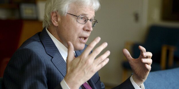 Bengt Holmström spricht Bengt Holmström spricht
