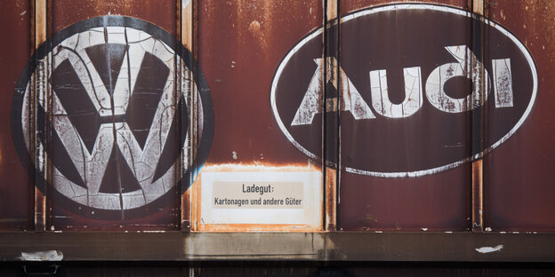 Die Logos von VW und Audi Die Logos von VW und Audi