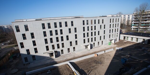 Unterkunft für Flüchtlinge in Marzahn Unterkunft für Flüchtlinge in Marzahn