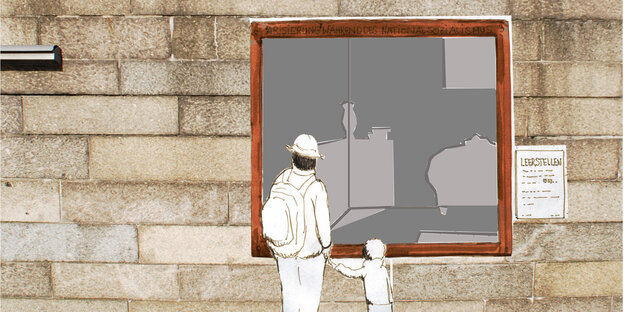 In eine Wand aus Steinquadern ist die Zeichnung eines Fensters montiert, durch das die Umrisse von Möbeln an leeren Wänden zu sehen sind, davor zwei Betrachter. In eine Wand aus Steinquadern ist die Zeichnung eines Fensters montiert, durch das die Umrisse von Möbeln an leeren Wänden zu sehen sind, davor zwei Betrachter.