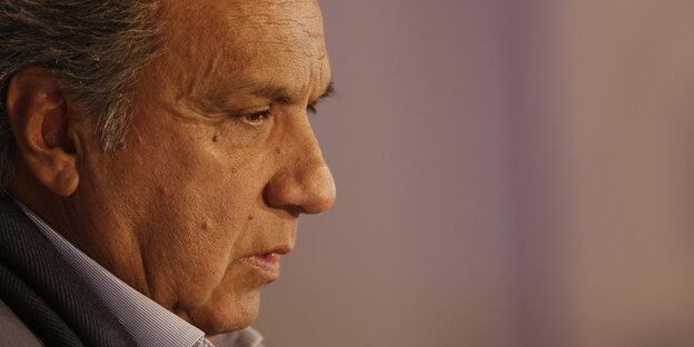 Portrait von Lenín Moreno Portrait von Lenín Moreno