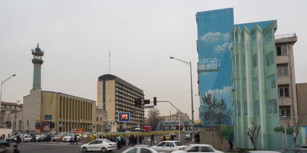 Wandbild an einer Hauswand in Teheran