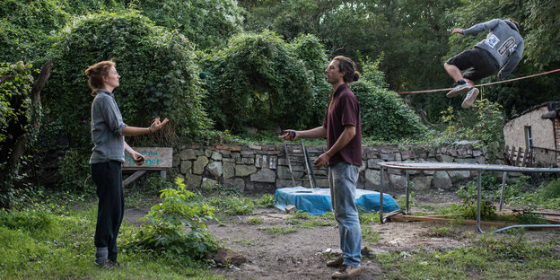 Jonglieren im Garten Jonglieren im Garten