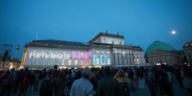 angestrahlte Staatsoper