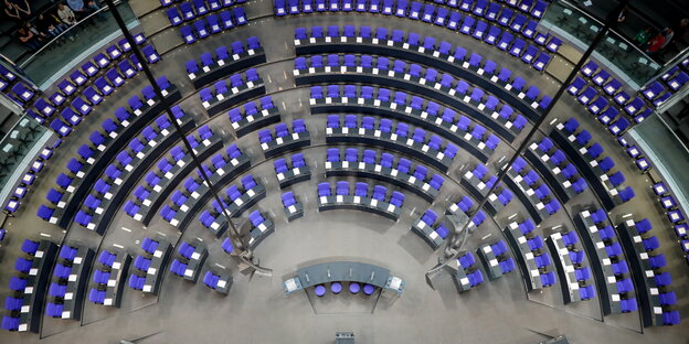 Der Plenarsaal im Bundestag, Luftaufnahme Der Plenarsaal im Bundestag, Luftaufnahme