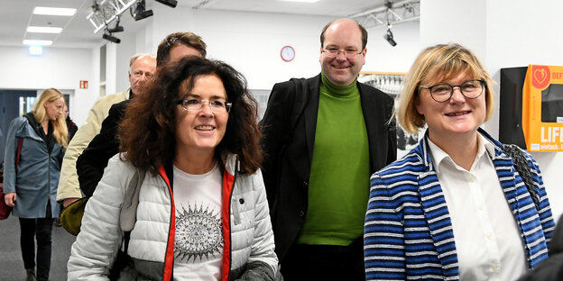 Grüne Minister auf dem Weg zum Parteirat Grüne Minister auf dem Weg zum Parteirat